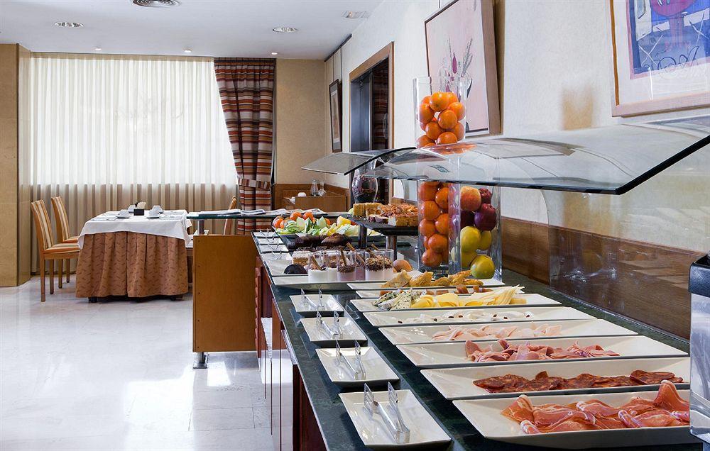 Nh Ciudad De Santander Hotel Restaurant billede