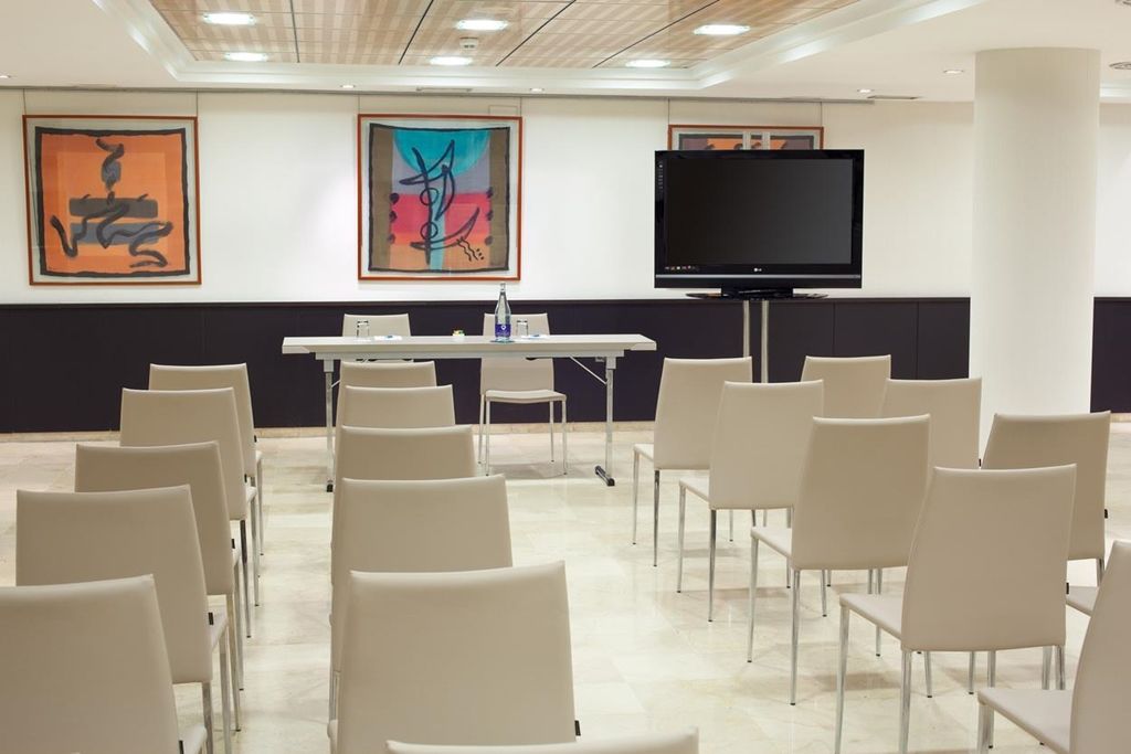 Nh Ciudad De Santander Hotel Faciliteter billede
